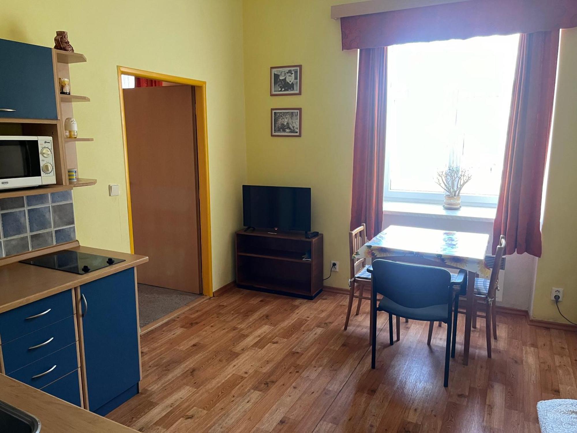 Apartmánový dům Obecná škola Svetlik Exteriér fotografie